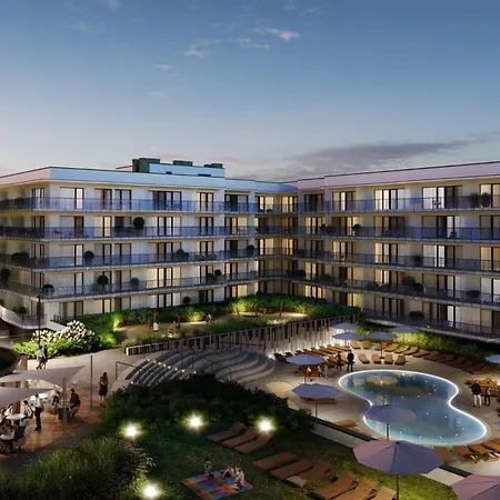 E012 Polanki Aqua 公寓