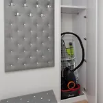 E012 Polanki Aqua شقة *