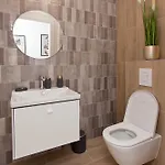 E012 Polanki Aqua كولوبرزيغ