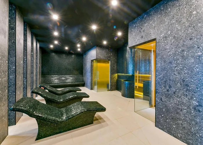 E012 Polanki Aqua 아파트