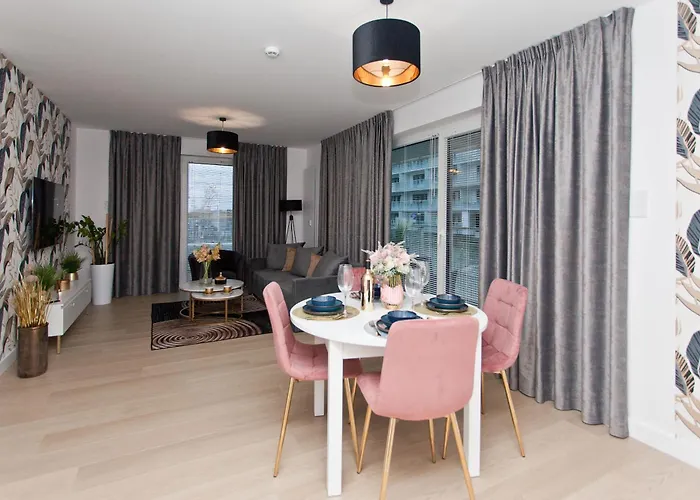 아파트 E012 Polanki Aqua